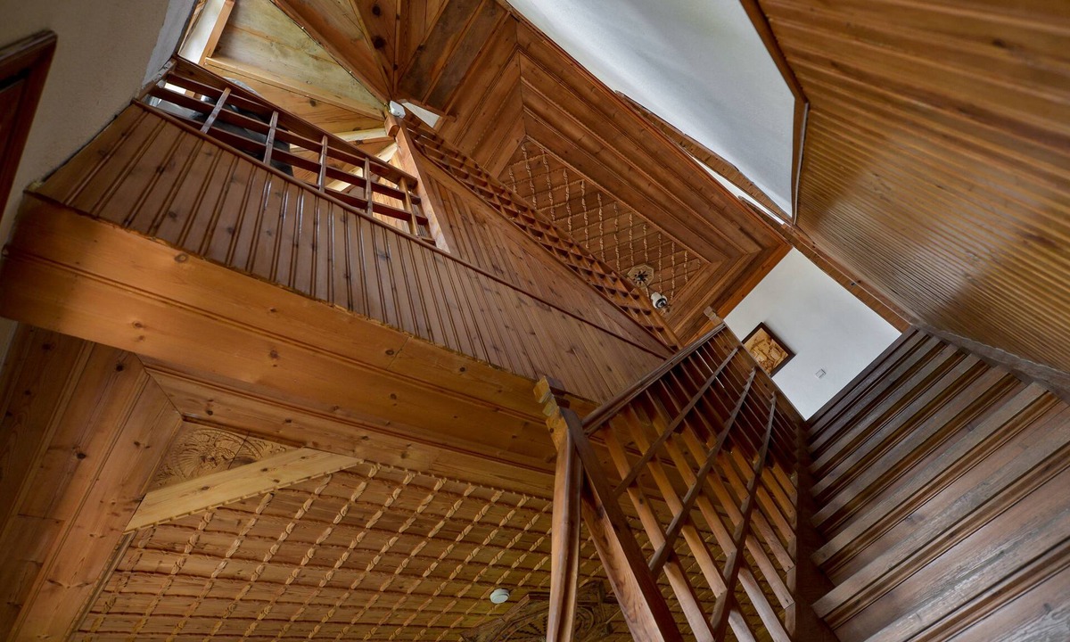 Gjirokaster Hotel | Hotel Kalemi