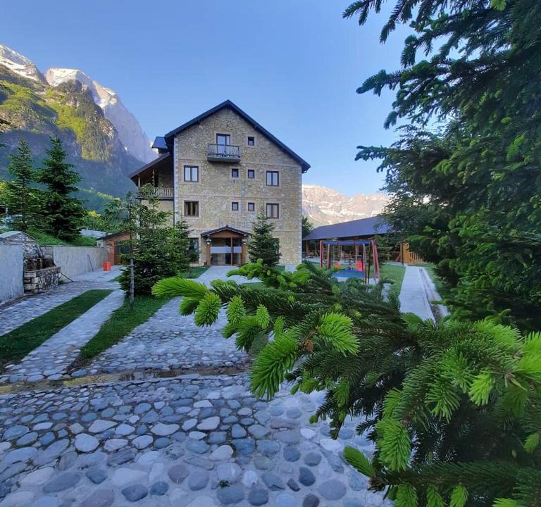 Kukes County Hotel | Hotel Margjeka