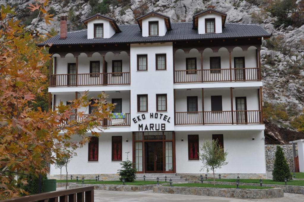 Sakës Hotel | Hotel Marub