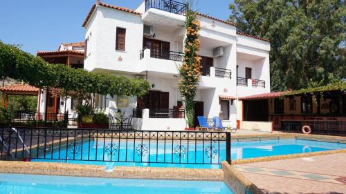 Kampos Marathokampou Apartment | Hotel Mary