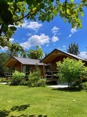 Diber House | Hotel Restorant Natyra Diber Camping