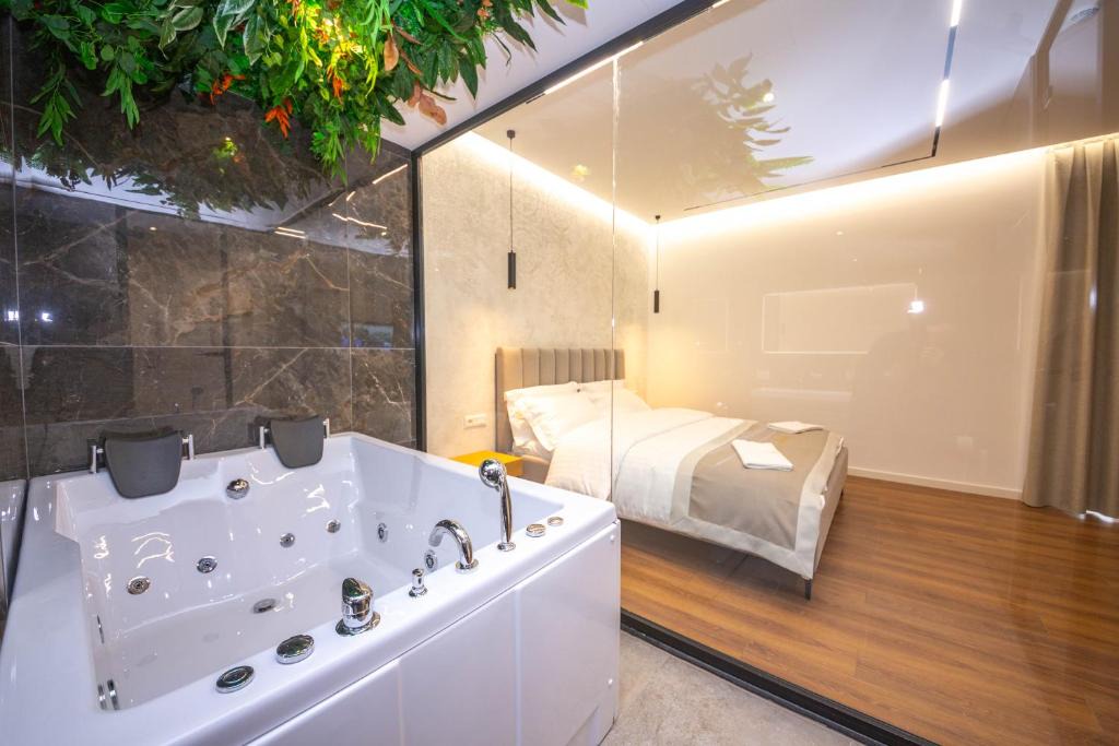 Kamez Hotel | Hotel Riviera