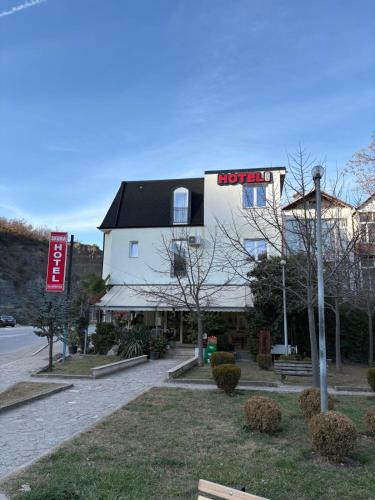 Librazhd Hotel | Hotel SKURA , Librazhd