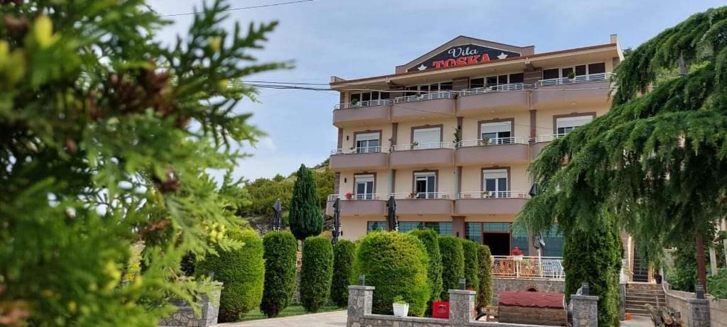 Piskupat Hotel | HOTEL VILA TOSKA