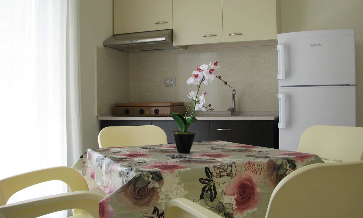 Velipoje Hotel | Hotel Vila Tufi