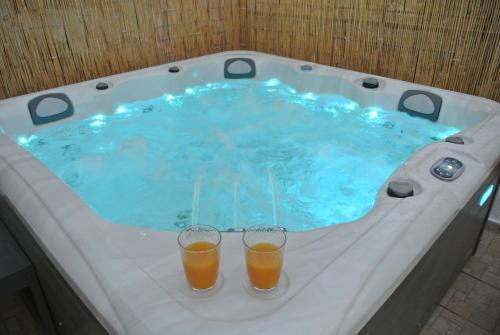 Vizari House | House Aggeliki Private Hot Tub