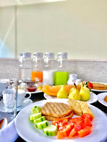 Qender Hotel | House of A&Arwen