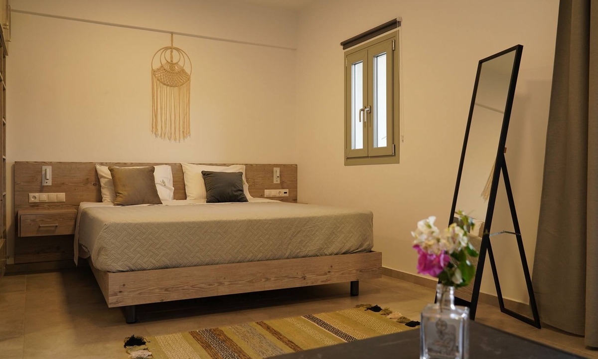 Agia Pelagia House | House of Harmony Suites | Stefanos