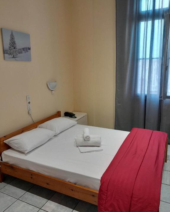 Piraeus Hotel | Ikaros