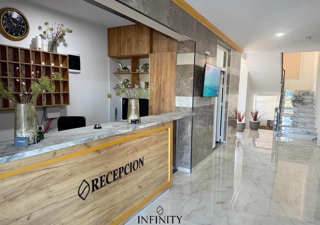 Mejë Hotel | Infinity Plaza Hotel