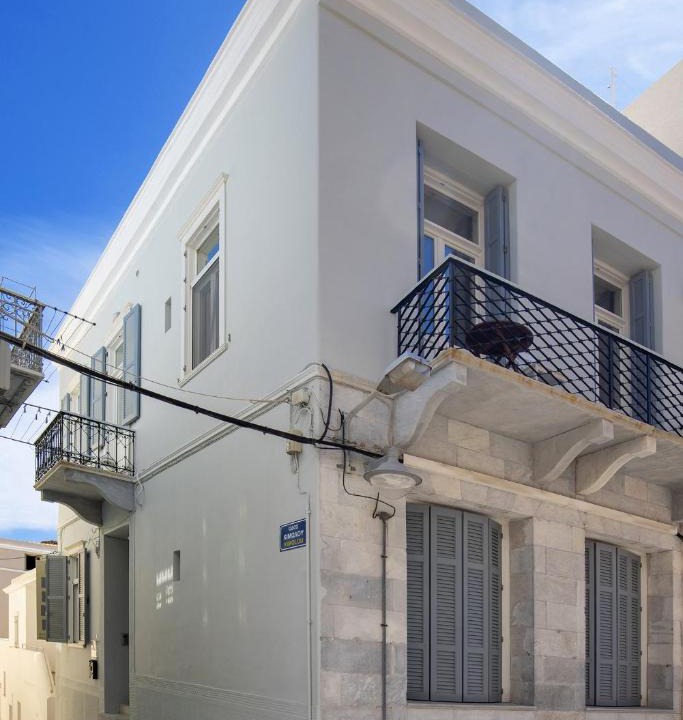 Ermoupoli House | Irene Studios