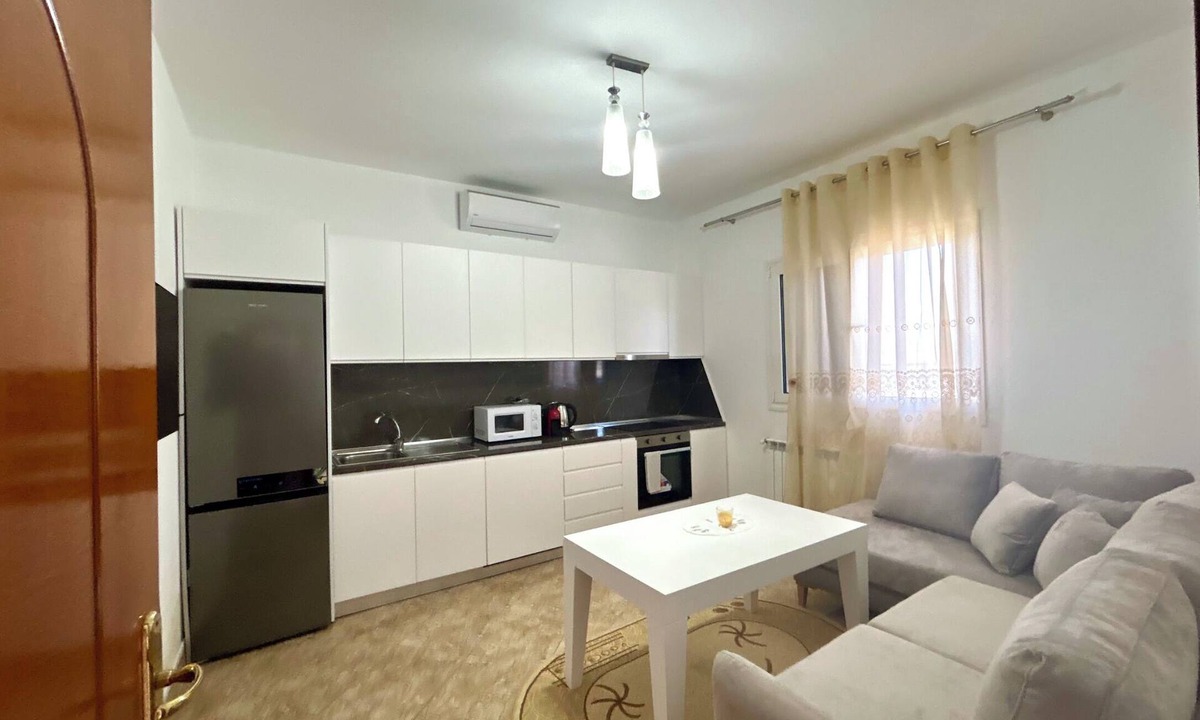 Ishem Apartment | Ishem Green View Two Bedrooms Free Wi-Fi Garden Private Parking
