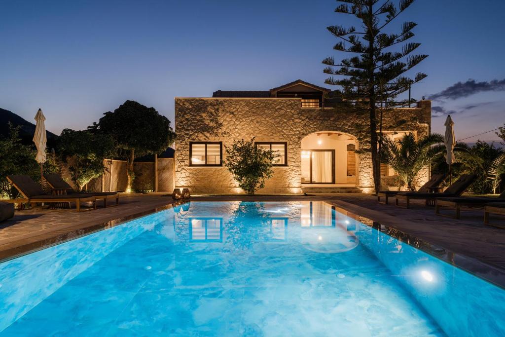 Alykes Villa | Jacomo Private Villa