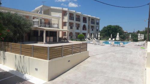 Porto Koukla Hotel | Jenny Hotel