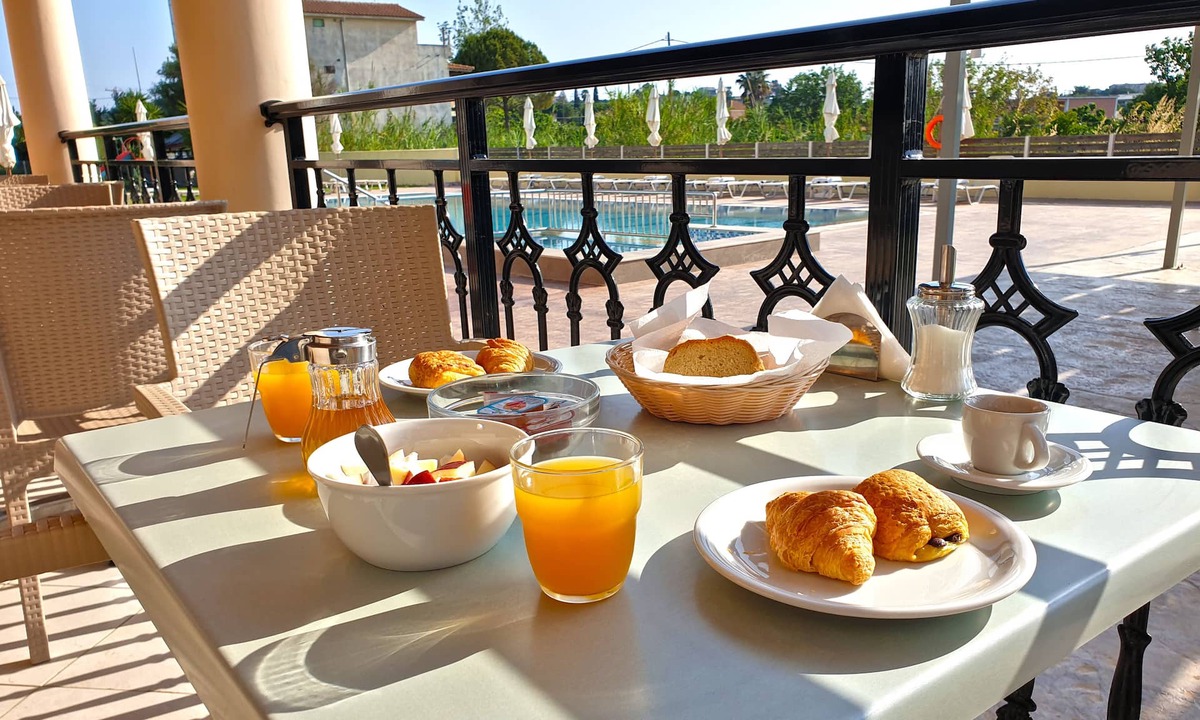 Porto Koukla Hotel | Jenny Hotel