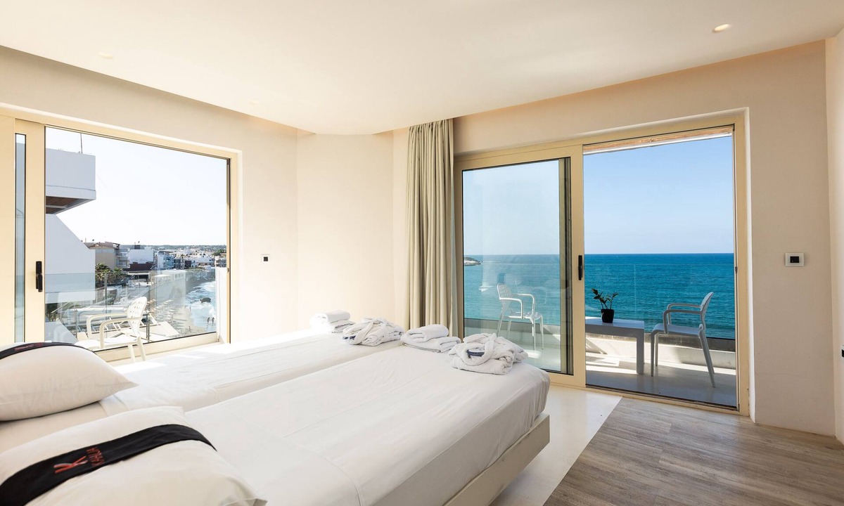 Malia House | Kahlua Sea View Suites - Adults Only