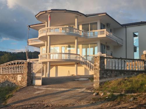 Elbasan Villa | Kalanar villa