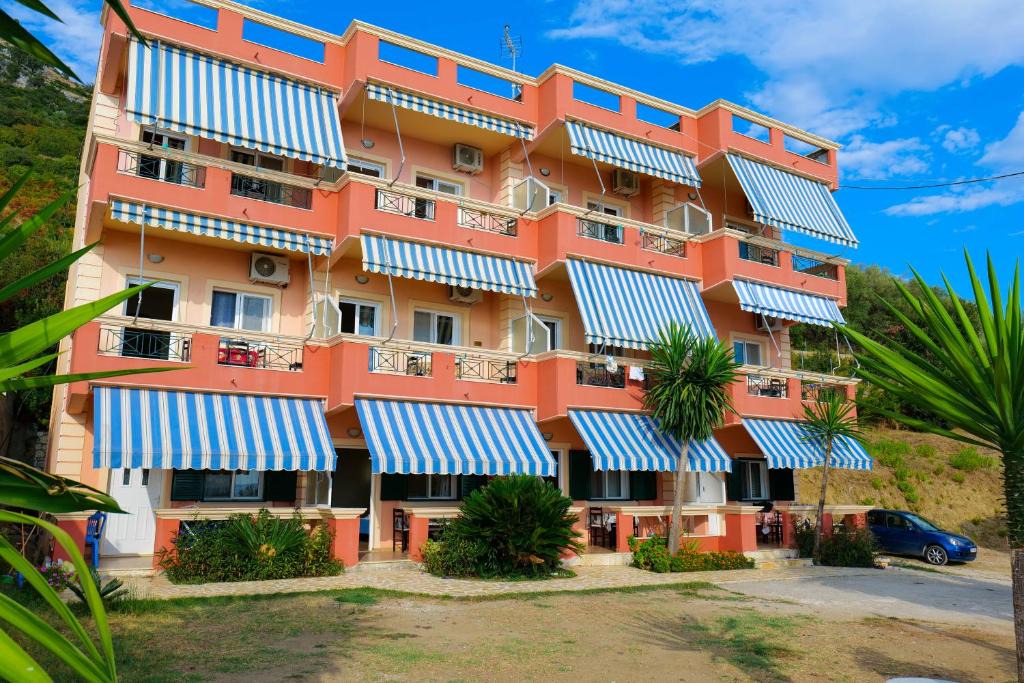 Qazim Pali Hotel | Kalemi Apartments