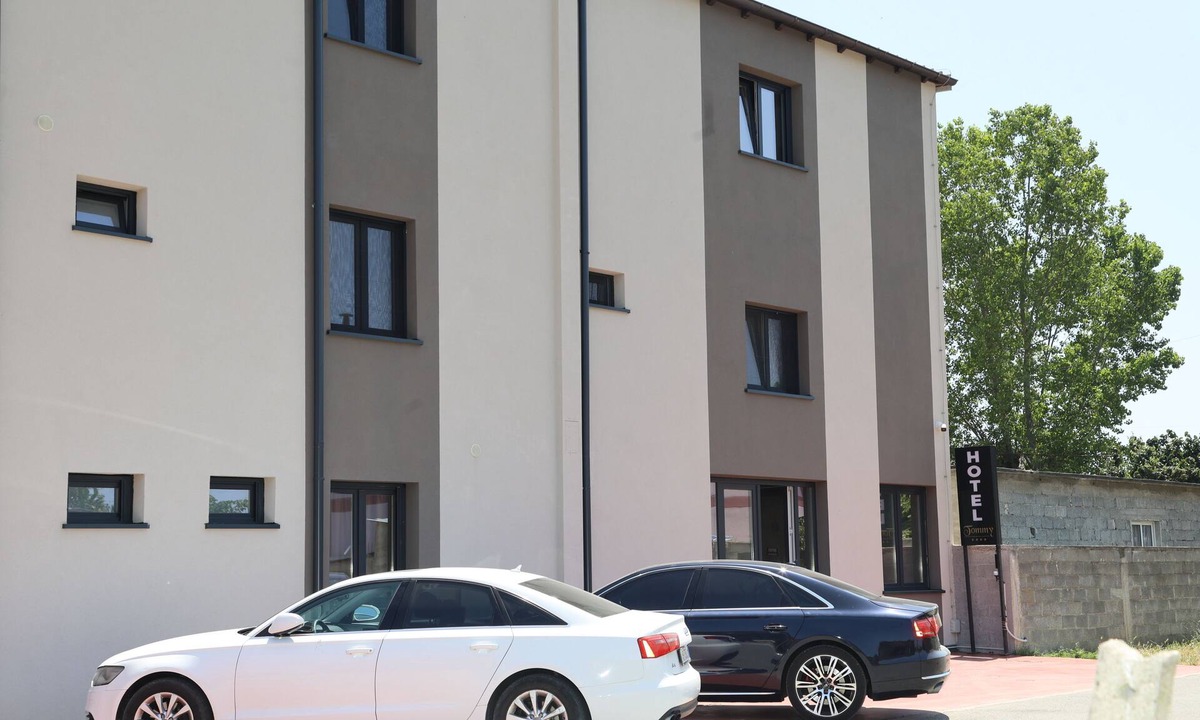 Rade Apartment | Kalpazo Hotel Tommy Durres