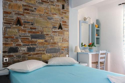 Kanala Hotel | kamares kythnos