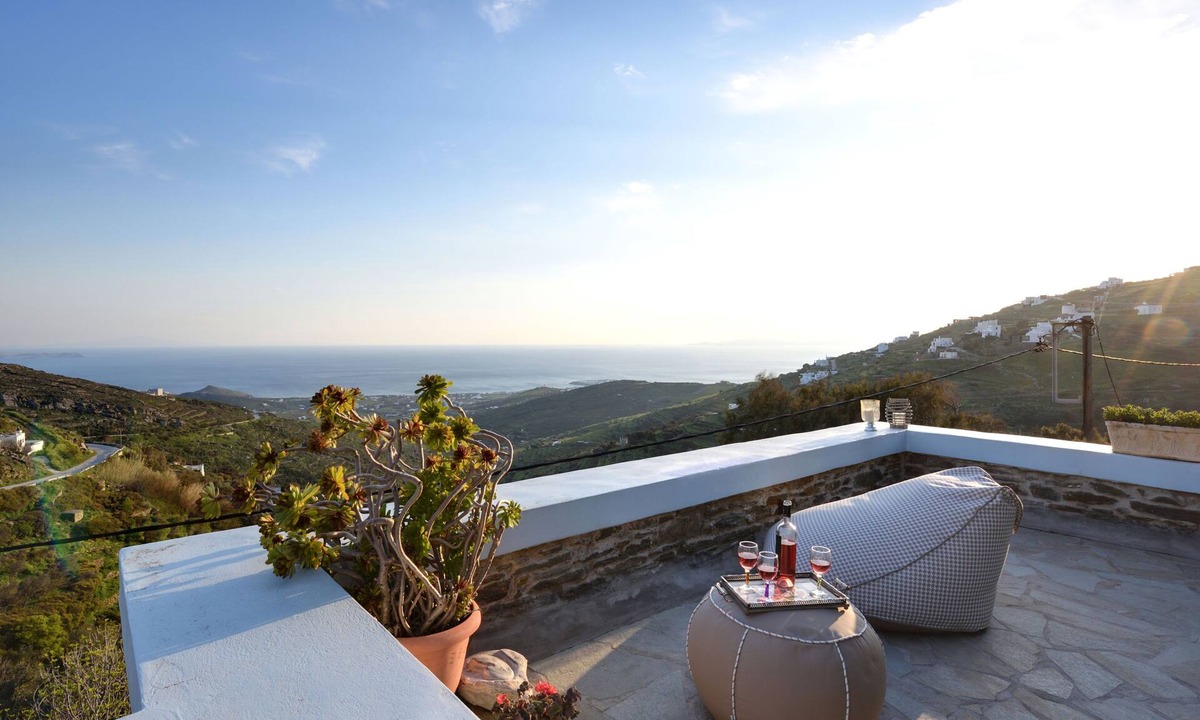 Tinos House | Kato Spiti - Artful Home with Sea View II