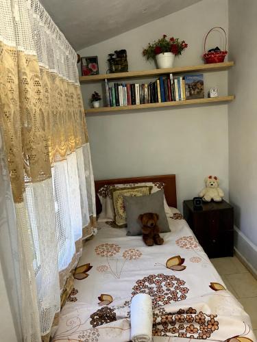 Sakës House | Koman Rest Point