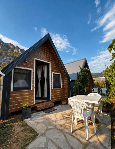 Shkoder County House | Koman Twin Cabins