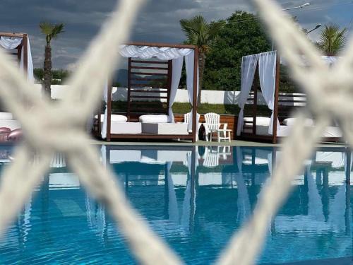 Bushat Hotel | Kompleksi Exalco-Al