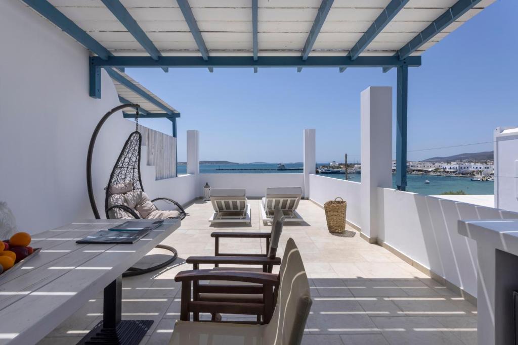 Antiparos Hotel | Kouros Village