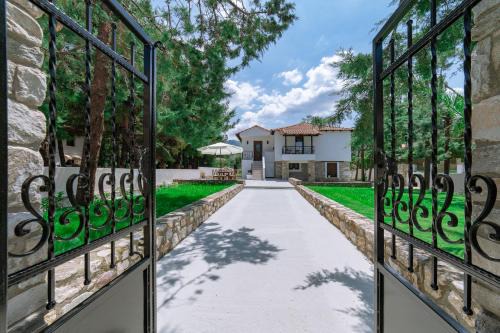 Prinos House | La Maison d'Été