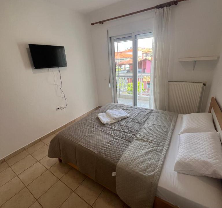 Flogita Apartment | La Plage Family