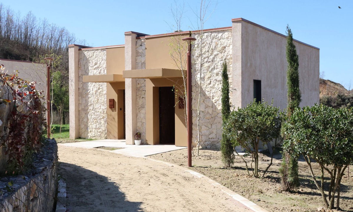 Ishem Villa | La Reserve by Duka Winery
