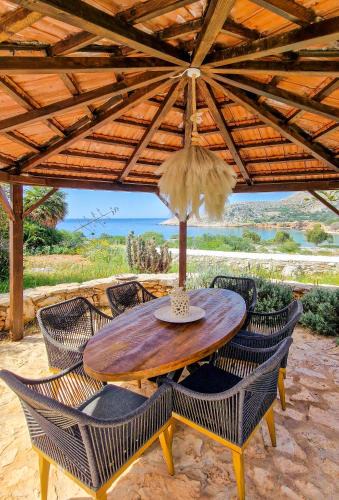 Halki Villa | Lady Stamatias House