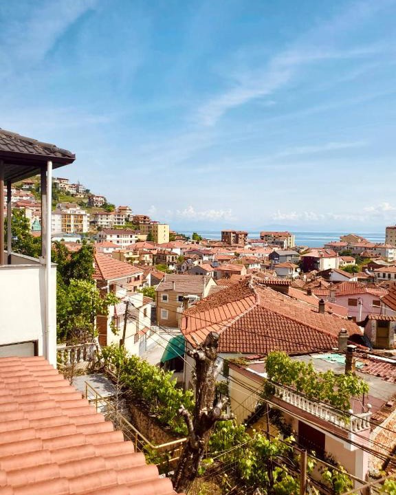 Pogradec House | Lake Ohrid Guesthouse "Villa Valentina"