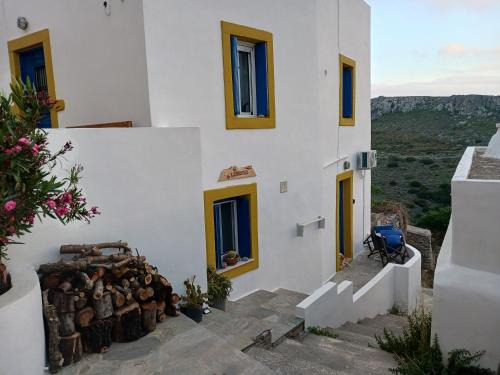 Kithira Apartment | Levanta Apartment
