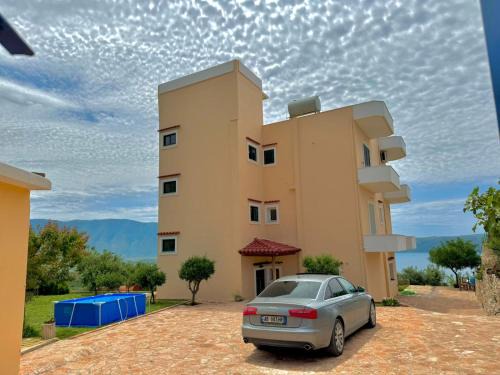 Orikum Apartment | Levi's Villa Radhima