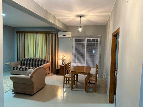 Fushebardhe House | Liam rooms in Tepelena Center
