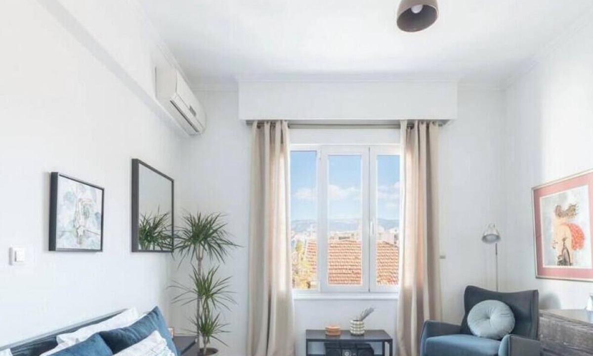 Thissio Apartment | Light-Filled, Central Athens Escape near Acropolis