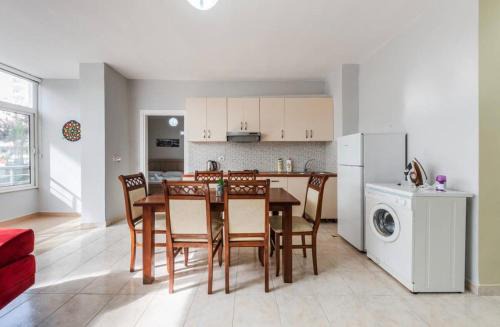 Rade Apartment | Lika's Residence