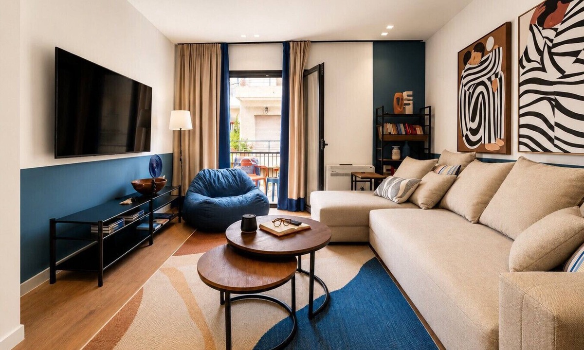 Kerameikos Apartment | LIV - Upscale Athenian Apartment 4B
