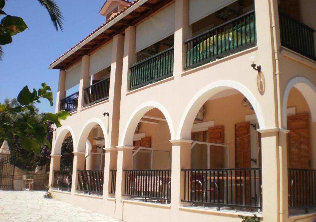 Limni Keri Apartment | Loukas Inn Family Resort