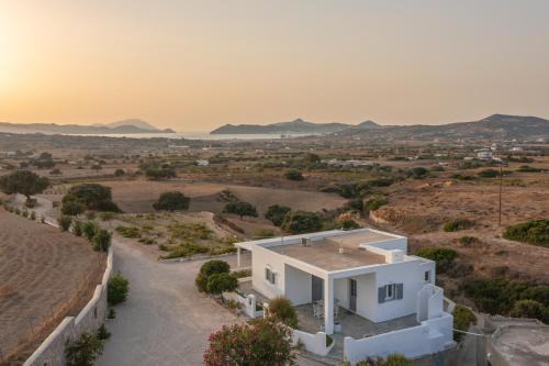 Milos Villa | Loulou House