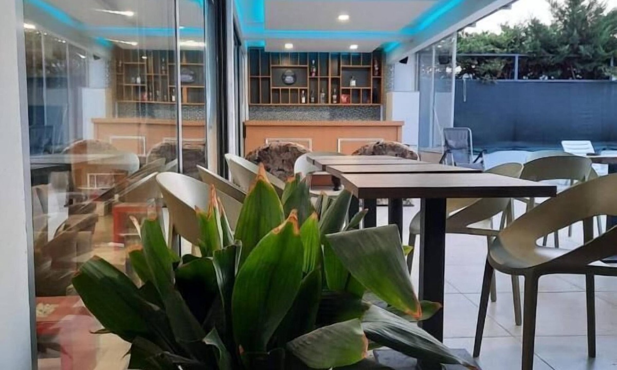 Vaqarr Hotel | Luander Hotel