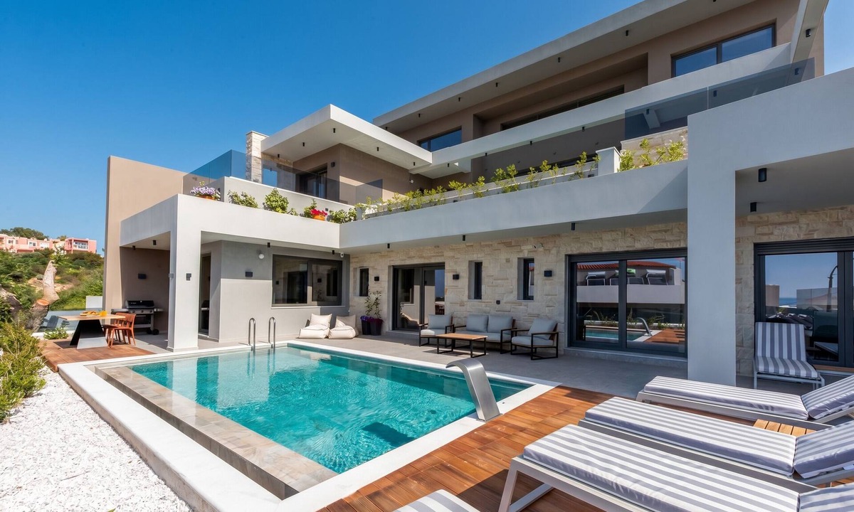 Kato Galatas Villa | Lusol Seafront Villa I-Free* Heated pool, 100m Sea
