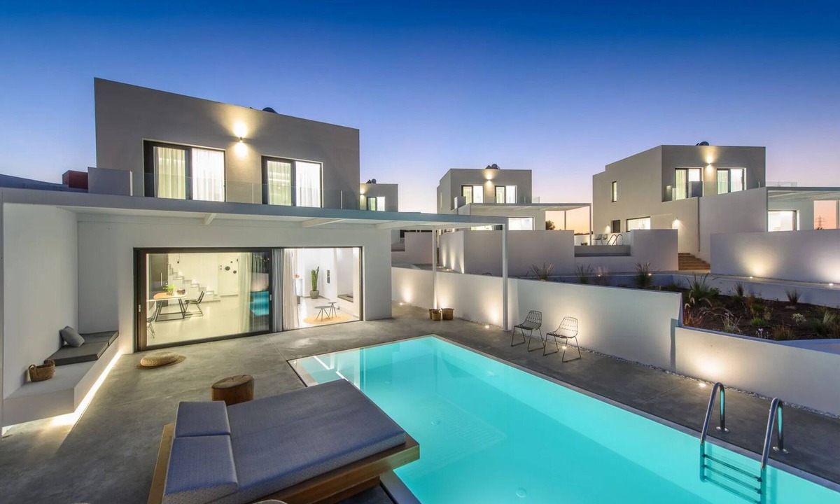 Pano Chersonissos House | Luxury 2BR Cretan Villa Near Hersonissos Beaches