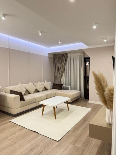 Tirana Apartment | Luxury Apartment 7 at Square 21 Tirana