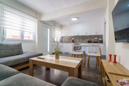 Chios Town Apartment | Luxury apartment in Chios 1