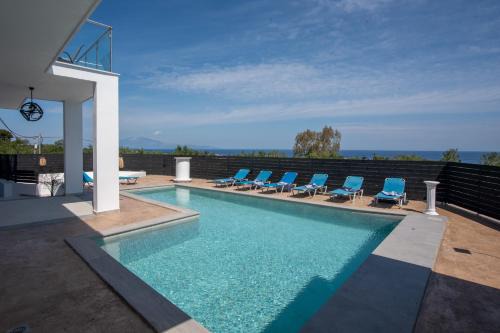 Tsilivi Apartment | Luxury ApartVilla with Pool, Panoramic Sea View