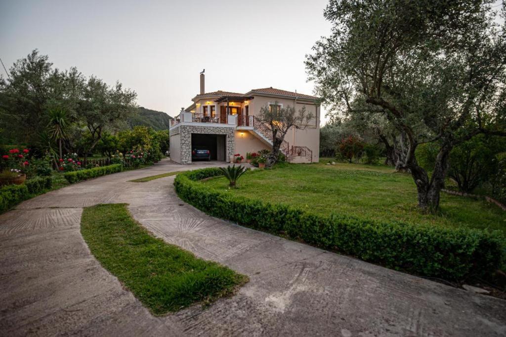 Lefkada Town Villa | Luxury Rustic Villa Mountain View
