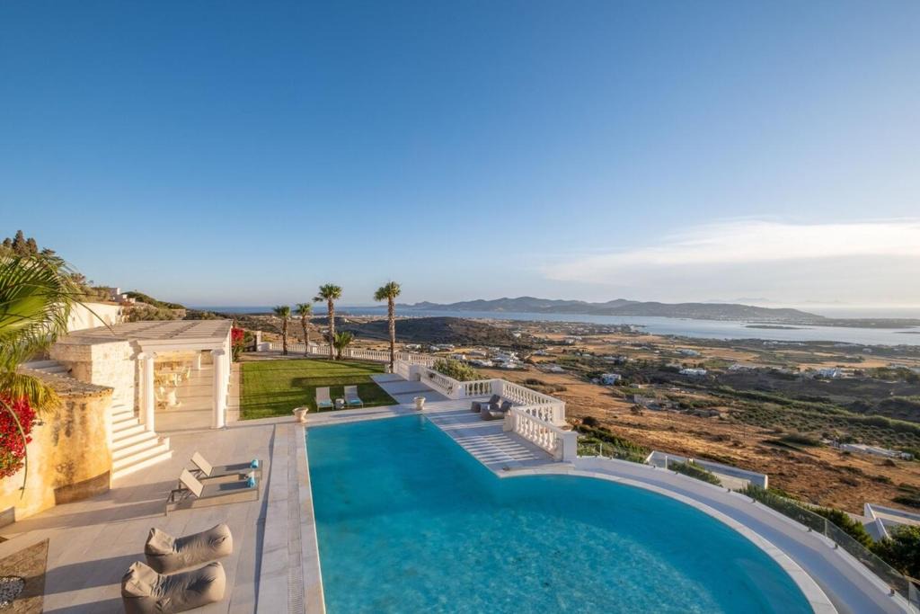 Paros Villa | Luxury Villa Aethra -Island Living Paros-